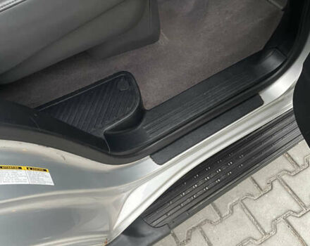 Сірий Тойота Ленд Крузер, об'ємом двигуна 4.7 л та пробігом 139 тис. км за 33500 $, фото 32 на Automoto.ua