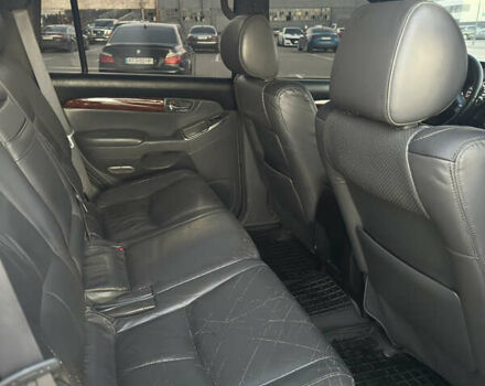 Сірий Тойота Ленд Крузер, об'ємом двигуна 3.96 л та пробігом 280 тис. км за 13900 $, фото 25 на Automoto.ua