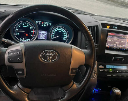 Сірий Тойота Ленд Крузер, об'ємом двигуна 4.7 л та пробігом 139 тис. км за 33500 $, фото 10 на Automoto.ua