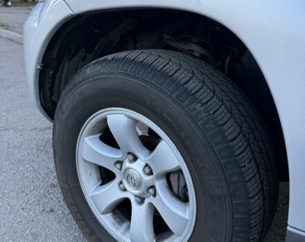 Серый Тойота Ленд Крузер, объемом двигателя 3 л и пробегом 274 тыс. км за 18300 $, фото 8 на Automoto.ua