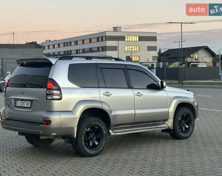 Сірий Тойота Ленд Крузер, об'ємом двигуна 3.96 л та пробігом 280 тис. км за 13900 $, фото 3 на Automoto.ua