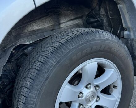 Серый Тойота Ленд Крузер, объемом двигателя 3 л и пробегом 274 тыс. км за 18300 $, фото 5 на Automoto.ua