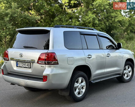 Сірий Тойота Ленд Крузер, об'ємом двигуна 4.7 л та пробігом 290 тис. км за 25000 $, фото 2 на Automoto.ua
