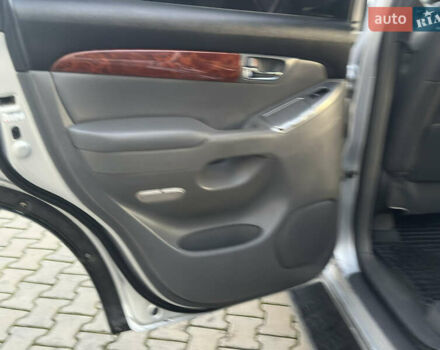 Сірий Тойота Ленд Крузер, об'ємом двигуна 3.96 л та пробігом 280 тис. км за 13900 $, фото 38 на Automoto.ua