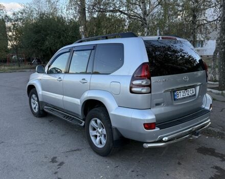 Серый Тойота Ленд Крузер, объемом двигателя 3 л и пробегом 274 тыс. км за 18300 $, фото 4 на Automoto.ua