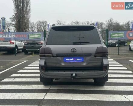 Сірий Тойота Ленд Крузер, об'ємом двигуна 4.7 л та пробігом 395 тис. км за 22000 $, фото 6 на Automoto.ua