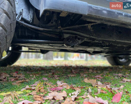 Серый Тойота Ленд Крузер, объемом двигателя 4.7 л и пробегом 352 тыс. км за 21600 $, фото 14 на Automoto.ua