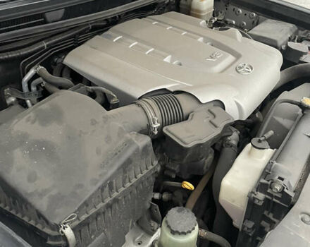 Сірий Тойота Ленд Крузер, об'ємом двигуна 4.7 л та пробігом 139 тис. км за 33500 $, фото 39 на Automoto.ua