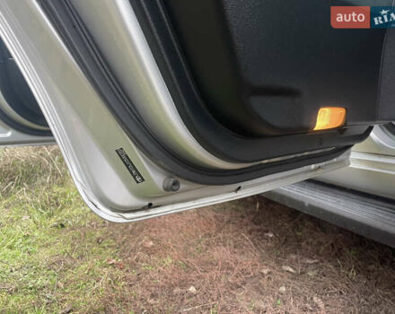 Сірий Тойота Ленд Крузер, об'ємом двигуна 4.7 л та пробігом 139 тис. км за 33500 $, фото 23 на Automoto.ua