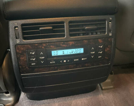 Сірий Тойота Ленд Крузер, об'ємом двигуна 4.7 л та пробігом 139 тис. км за 33500 $, фото 13 на Automoto.ua