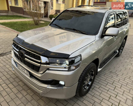 Серый Тойота Ленд Крузер, объемом двигателя 4.7 л и пробегом 305 тыс. км за 25500 $, фото 23 на Automoto.ua