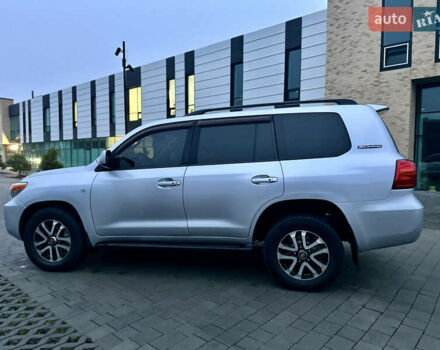 Сірий Тойота Ленд Крузер, об'ємом двигуна 4.66 л та пробігом 276 тис. км за 20500 $, фото 5 на Automoto.ua