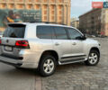 Серый Тойота Ленд Крузер, объемом двигателя 5.7 л и пробегом 290 тыс. км за 28500 $, фото 5 на Automoto.ua