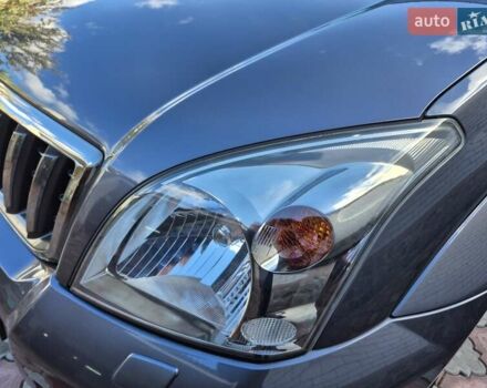 Серый Тойота Ленд Крузер, объемом двигателя 3.96 л и пробегом 139 тыс. км за 19500 $, фото 19 на Automoto.ua