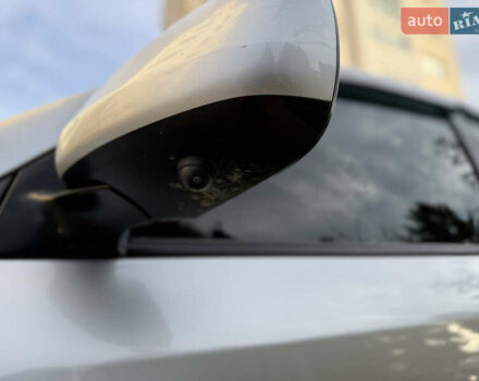 Серый Тойота Ленд Крузер, объемом двигателя 4.7 л и пробегом 305 тыс. км за 25500 $, фото 35 на Automoto.ua