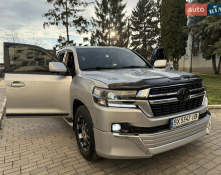 Серый Тойота Ленд Крузер, объемом двигателя 4.7 л и пробегом 305 тыс. км за 25500 $, фото 66 на Automoto.ua