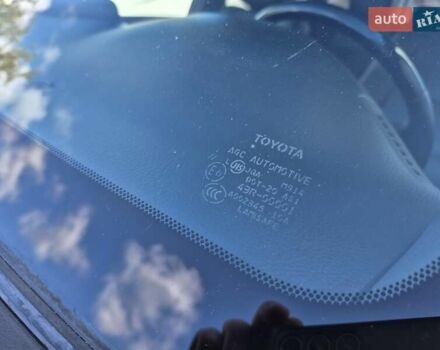 Серый Тойота Ленд Крузер, объемом двигателя 3.96 л и пробегом 139 тыс. км за 19500 $, фото 28 на Automoto.ua