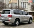 Серый Тойота Ленд Крузер, объемом двигателя 5.7 л и пробегом 220 тыс. км за 26500 $, фото 17 на Automoto.ua