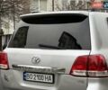 Серый Тойота Ленд Крузер, объемом двигателя 5.7 л и пробегом 220 тыс. км за 26500 $, фото 34 на Automoto.ua