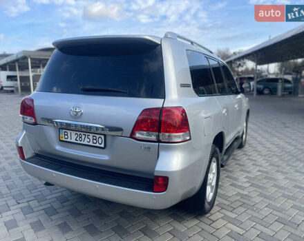 Серый Тойота Ленд Крузер, объемом двигателя 4.46 л и пробегом 104 тыс. км за 36800 $, фото 9 на Automoto.ua