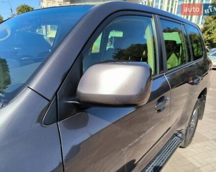 Серый Тойота Ленд Крузер, объемом двигателя 4.7 л и пробегом 199 тыс. км за 25500 $, фото 10 на Automoto.ua