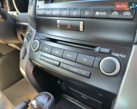 Серый Тойота Ленд Крузер, объемом двигателя 4.7 л и пробегом 199 тыс. км за 25500 $, фото 43 на Automoto.ua