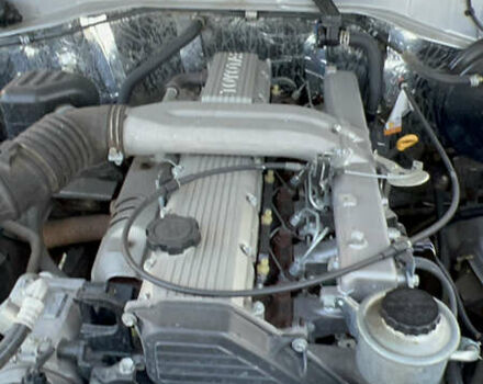 Серый Тойота Ленд Крузер, объемом двигателя 4.16 л и пробегом 72 тыс. км за 30250 $, фото 7 на Automoto.ua