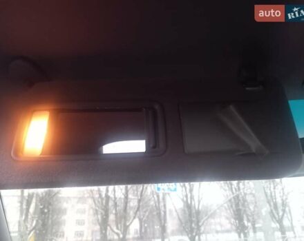 Сірий Тойота Ленд Крузер, об'ємом двигуна 3 л та пробігом 221 тис. км за 14700 $, фото 29 на Automoto.ua