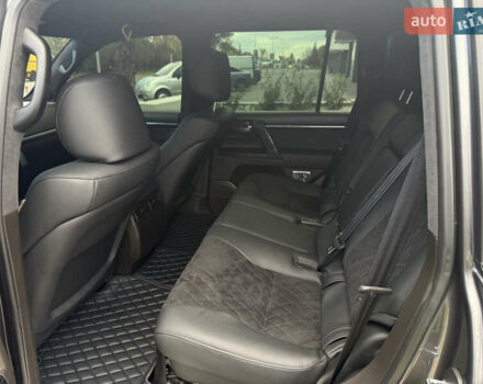 Сірий Тойота Ленд Крузер, об'ємом двигуна 4.5 л та пробігом 295 тис. км за 26900 $, фото 8 на Automoto.ua