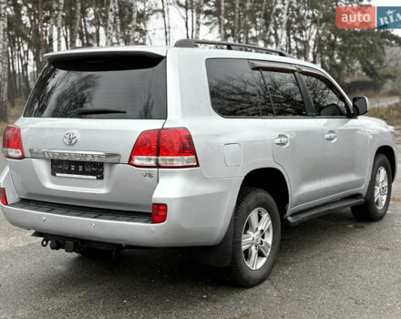 Сірий Тойота Ленд Крузер, об'ємом двигуна 4.7 л та пробігом 240 тис. км за 21800 $, фото 6 на Automoto.ua