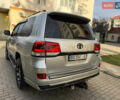 Серый Тойота Ленд Крузер, объемом двигателя 4.7 л и пробегом 305 тыс. км за 25500 $, фото 6 на Automoto.ua