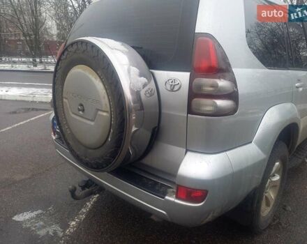 Сірий Тойота Ленд Крузер, об'ємом двигуна 3 л та пробігом 221 тис. км за 14700 $, фото 5 на Automoto.ua