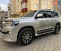 Серый Тойота Ленд Крузер, объемом двигателя 4.7 л и пробегом 305 тыс. км за 25500 $, фото 20 на Automoto.ua