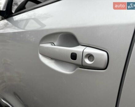 Сірий Тойота Ленд Крузер, об'ємом двигуна 4.7 л та пробігом 240 тис. км за 21800 $, фото 12 на Automoto.ua