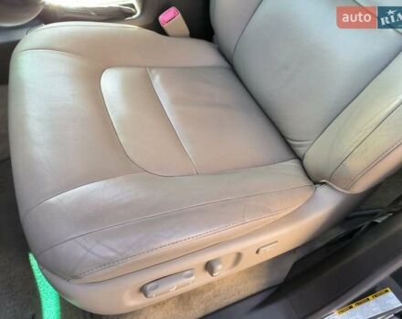 Серый Тойота Ленд Крузер, объемом двигателя 4.7 л и пробегом 199 тыс. км за 25500 $, фото 29 на Automoto.ua