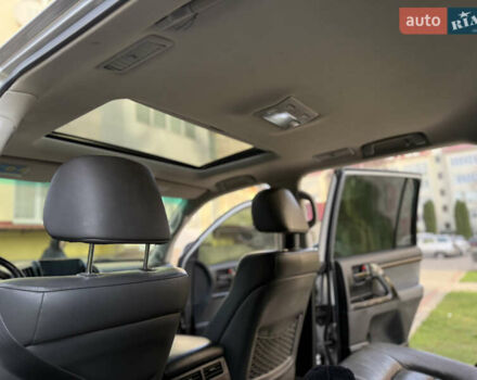 Серый Тойота Ленд Крузер, объемом двигателя 4.7 л и пробегом 305 тыс. км за 25500 $, фото 51 на Automoto.ua