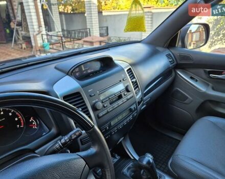 Серый Тойота Ленд Крузер, объемом двигателя 3.96 л и пробегом 139 тыс. км за 19500 $, фото 54 на Automoto.ua