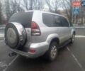 Сірий Тойота Ленд Крузер, об'ємом двигуна 3 л та пробігом 221 тис. км за 14700 $, фото 4 на Automoto.ua