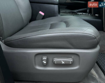 Сірий Тойота Ленд Крузер, об'ємом двигуна 4.5 л та пробігом 280 тис. км за 24900 $, фото 42 на Automoto.ua