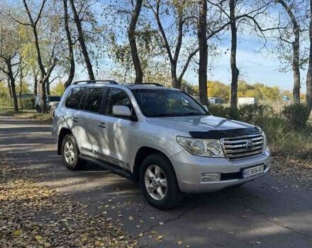Серый Тойота Ленд Крузер, объемом двигателя 4.5 л и пробегом 195 тыс. км за 25000 $, фото 10 на Automoto.ua