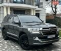 Серый Тойота Ленд Крузер, объемом двигателя 4.5 л и пробегом 285 тыс. км за 25900 $, фото 1 на Automoto.ua
