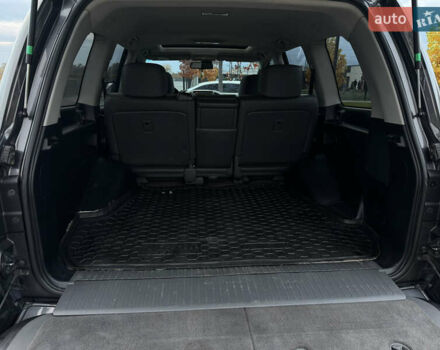 Серый Тойота Ленд Крузер, объемом двигателя 4.5 л и пробегом 275 тыс. км за 26900 $, фото 32 на Automoto.ua