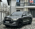 Серый Тойота Ленд Крузер, объемом двигателя 4.5 л и пробегом 285 тыс. км за 25900 $, фото 12 на Automoto.ua