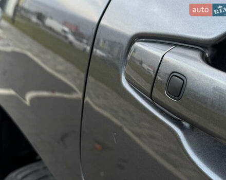 Серый Тойота Ленд Крузер, объемом двигателя 4.5 л и пробегом 275 тыс. км за 26900 $, фото 29 на Automoto.ua