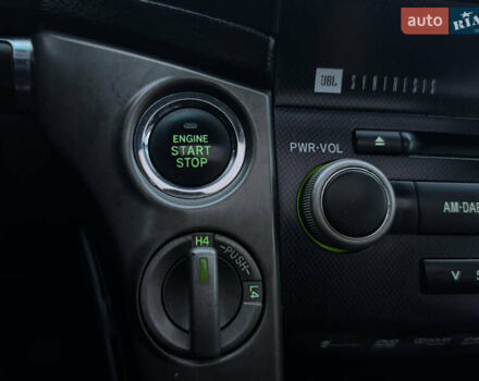 Серый Тойота Ленд Крузер, объемом двигателя 4.5 л и пробегом 275 тыс. км за 26900 $, фото 60 на Automoto.ua