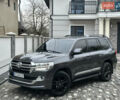 Серый Тойота Ленд Крузер, объемом двигателя 4.5 л и пробегом 285 тыс. км за 25900 $, фото 11 на Automoto.ua