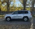 Серый Тойота Ленд Крузер, объемом двигателя 4.5 л и пробегом 195 тыс. км за 25000 $, фото 4 на Automoto.ua