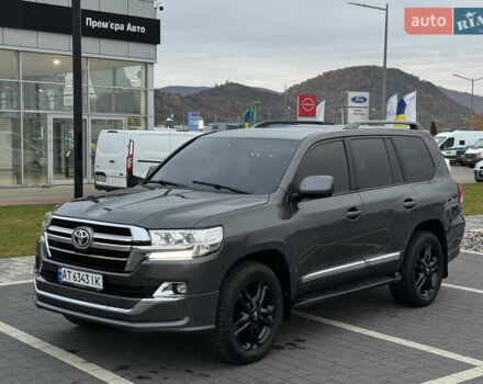 Серый Тойота Ленд Крузер, объемом двигателя 4.5 л и пробегом 275 тыс. км за 26900 $, фото 10 на Automoto.ua