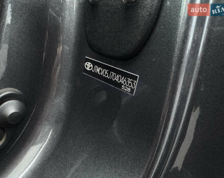 Серый Тойота Ленд Крузер, объемом двигателя 4.5 л и пробегом 275 тыс. км за 26900 $, фото 33 на Automoto.ua