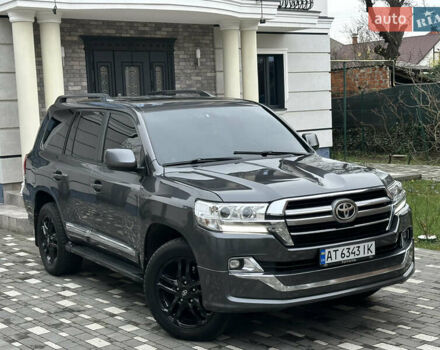 Серый Тойота Ленд Крузер, объемом двигателя 4.5 л и пробегом 285 тыс. км за 25900 $, фото 5 на Automoto.ua
